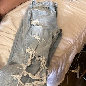 Mom Jeans With holes